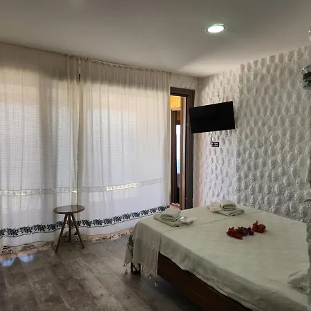 Rastgeleakkumotel מלון 3*